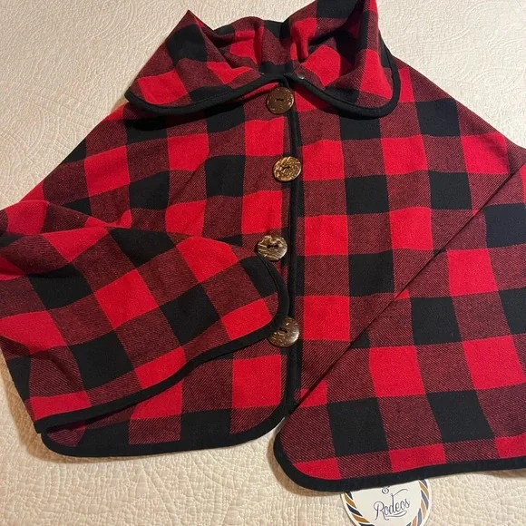 NWT Buffalo Plaid winter wrap 🦬 - Picture 2 of 3